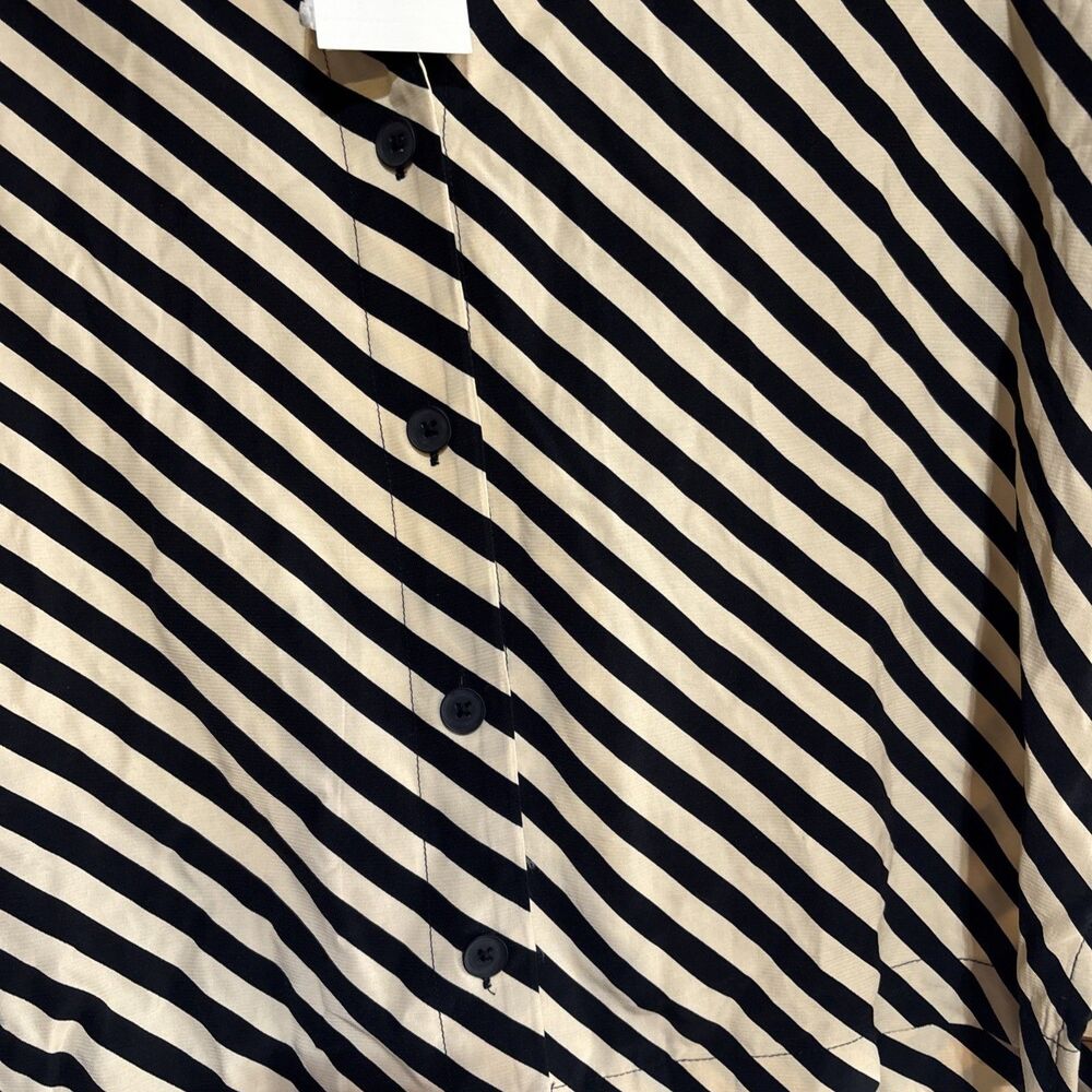 A New Day Women Button Up Front Blouse Stripe V neck XS Black/Tan Chest 41" NWT - Picture 2 of 5